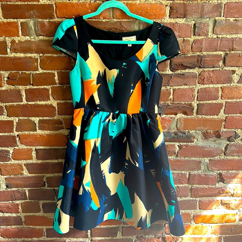 Vibrant Moulinette Soeurs dress with Pockets!